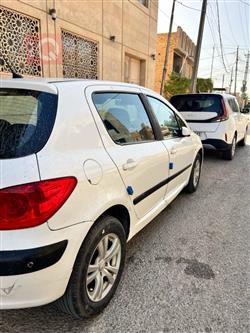 بيجو 307
